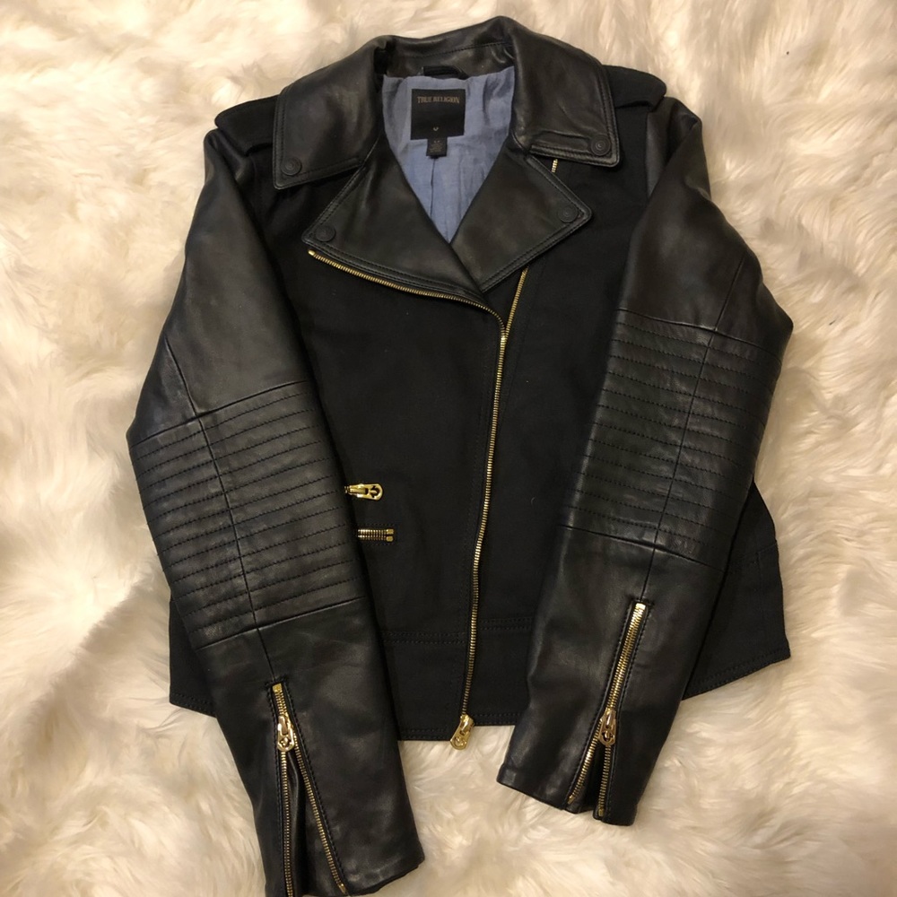 NWOT 🤩 TRUE RELIGION LEATHER JACKET 🤩